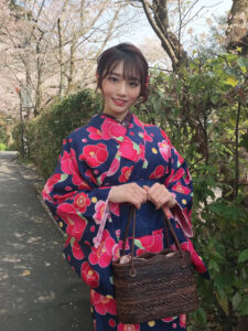 Saika Kawakita (1)