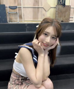 Saika Kawakita (23)