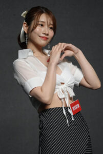 Saika Kawakita (26)